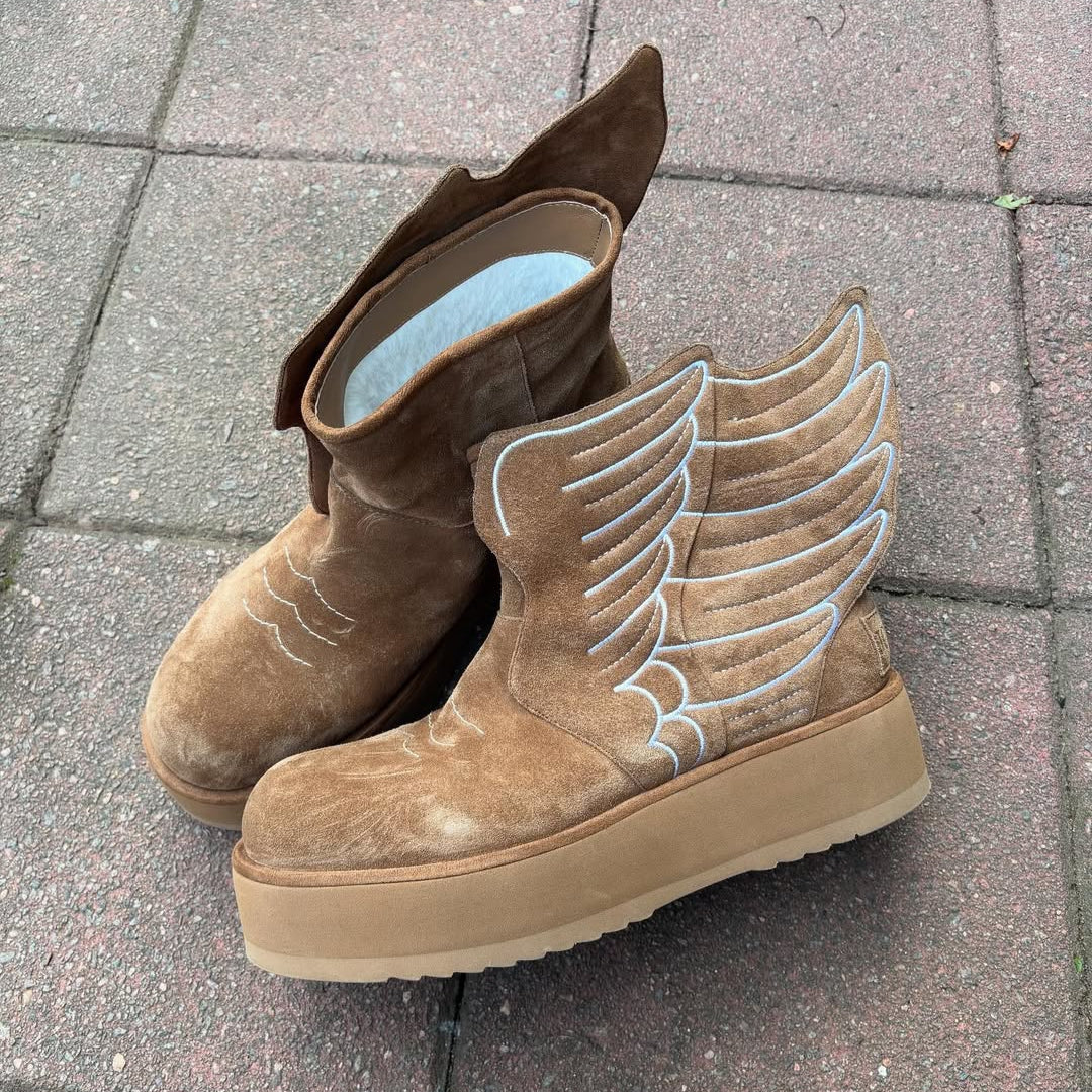 Angel Wing Boots outdoor detail